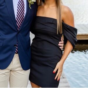 Do + BE mini dress 
XS